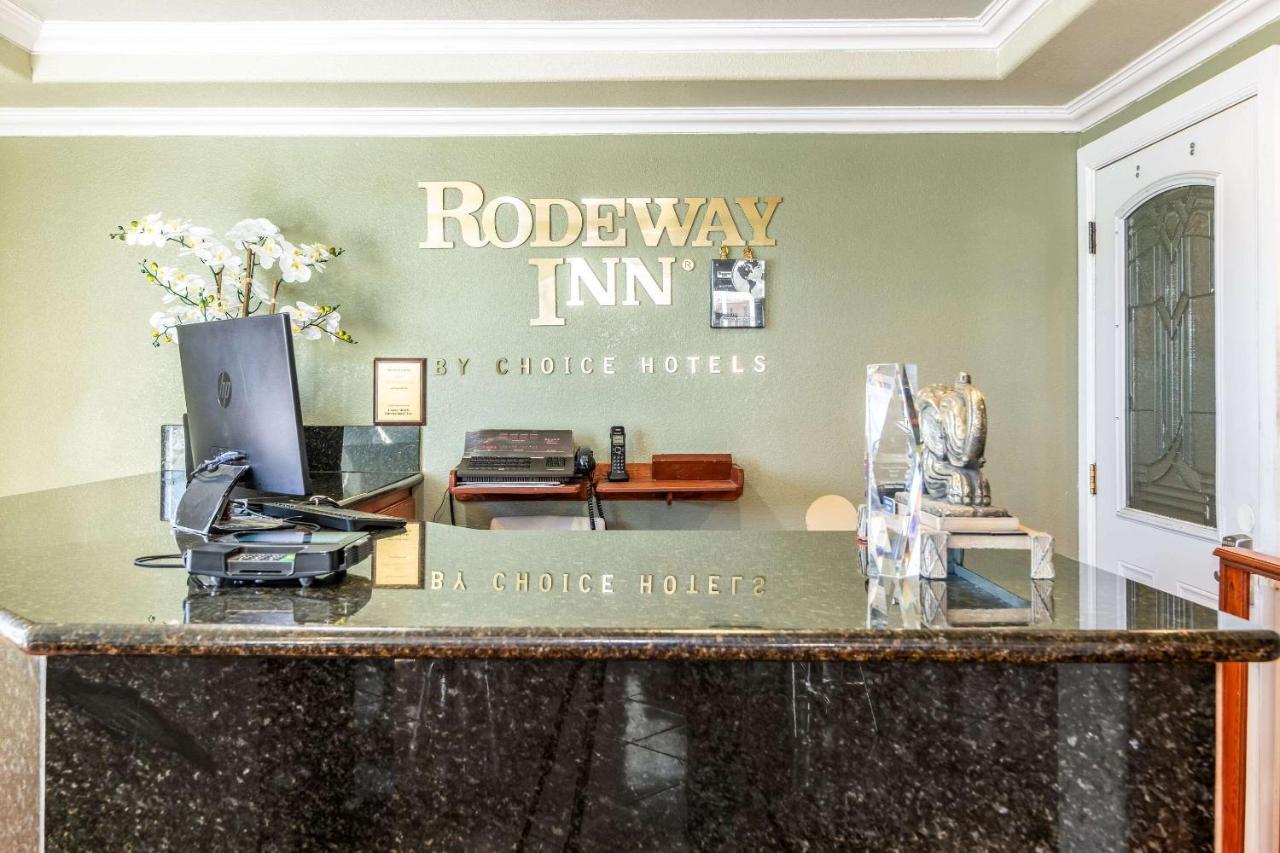 Rodeway Inn On Historic Route 66 Barstow Exterior photo